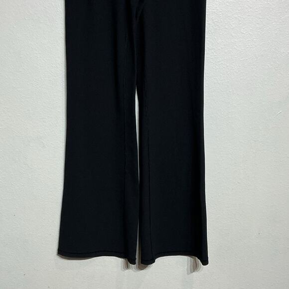 Athleta Black Salutation Stash Rib Flare Leggings Sz M - Picture 4 of 14